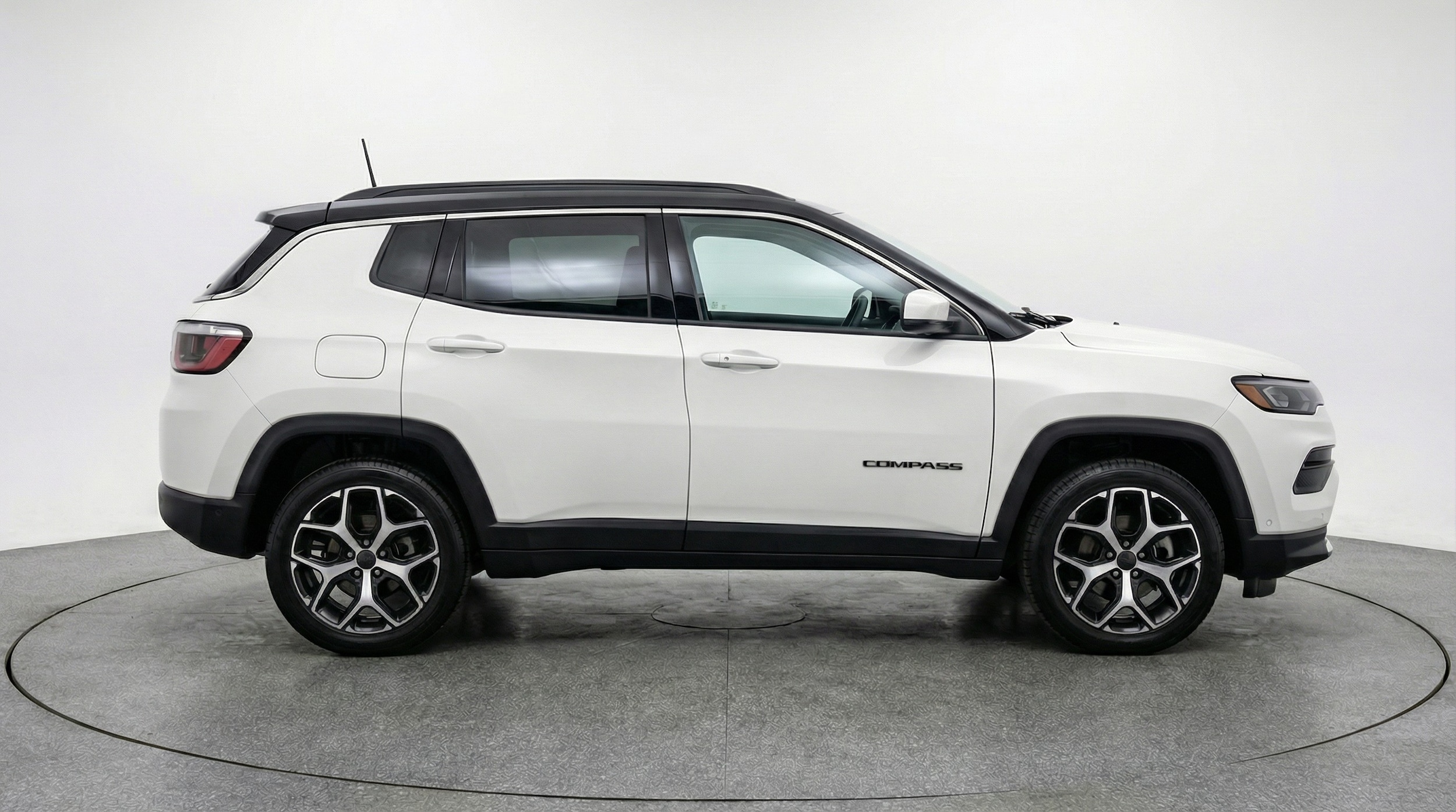 Thumbnail: 2025 Jeep Compass - 8