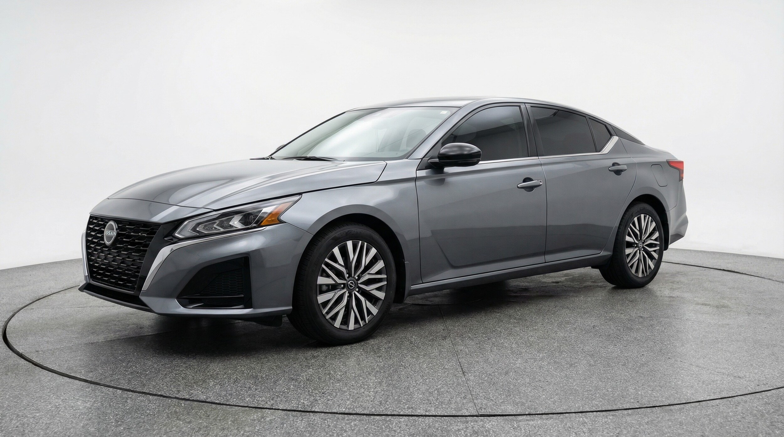 Thumbnail: 2025 Nissan Altima - 3