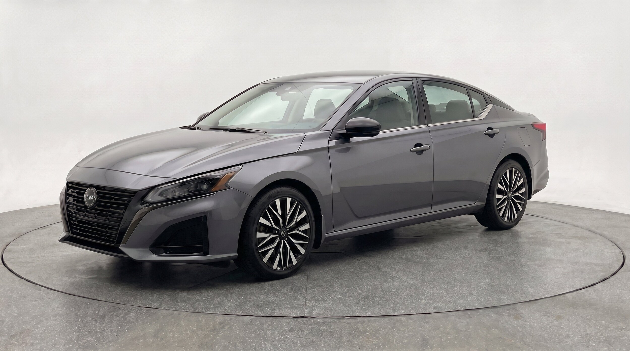 Thumbnail: 2025 Nissan Altima - 3