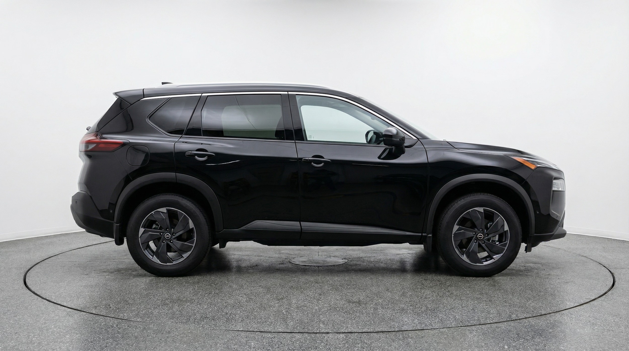 Thumbnail: 2025 Nissan Rogue - 8