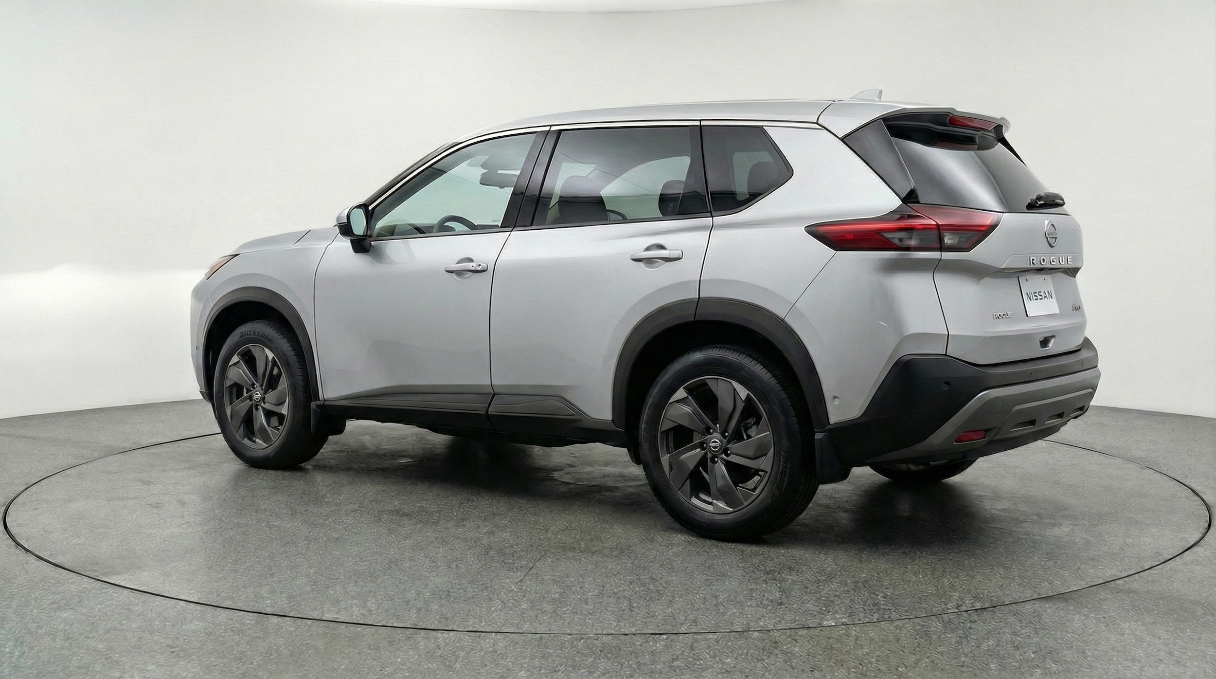 Thumbnail: 2025 Nissan Rogue - 5