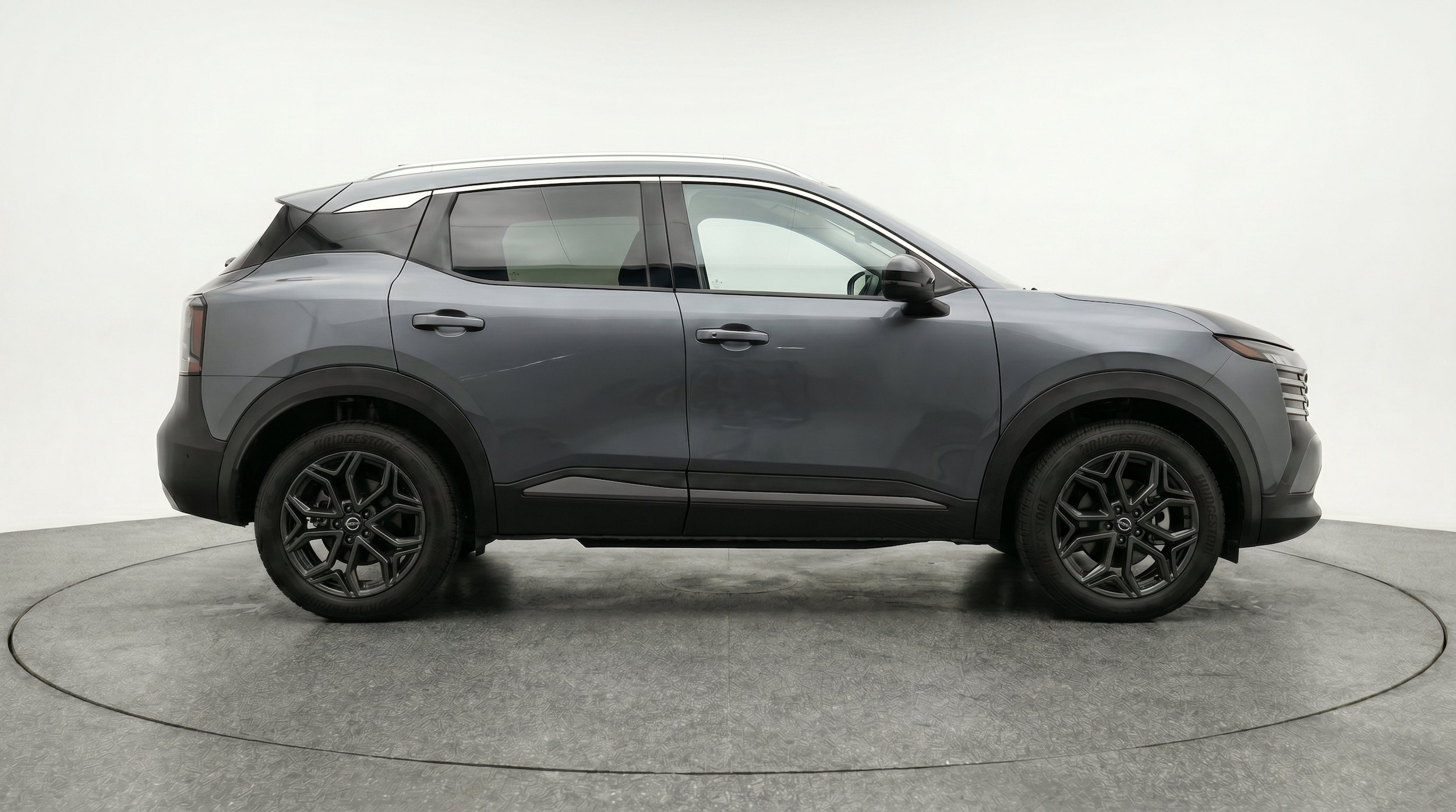 Thumbnail: 2026 Nissan Kicks - 11