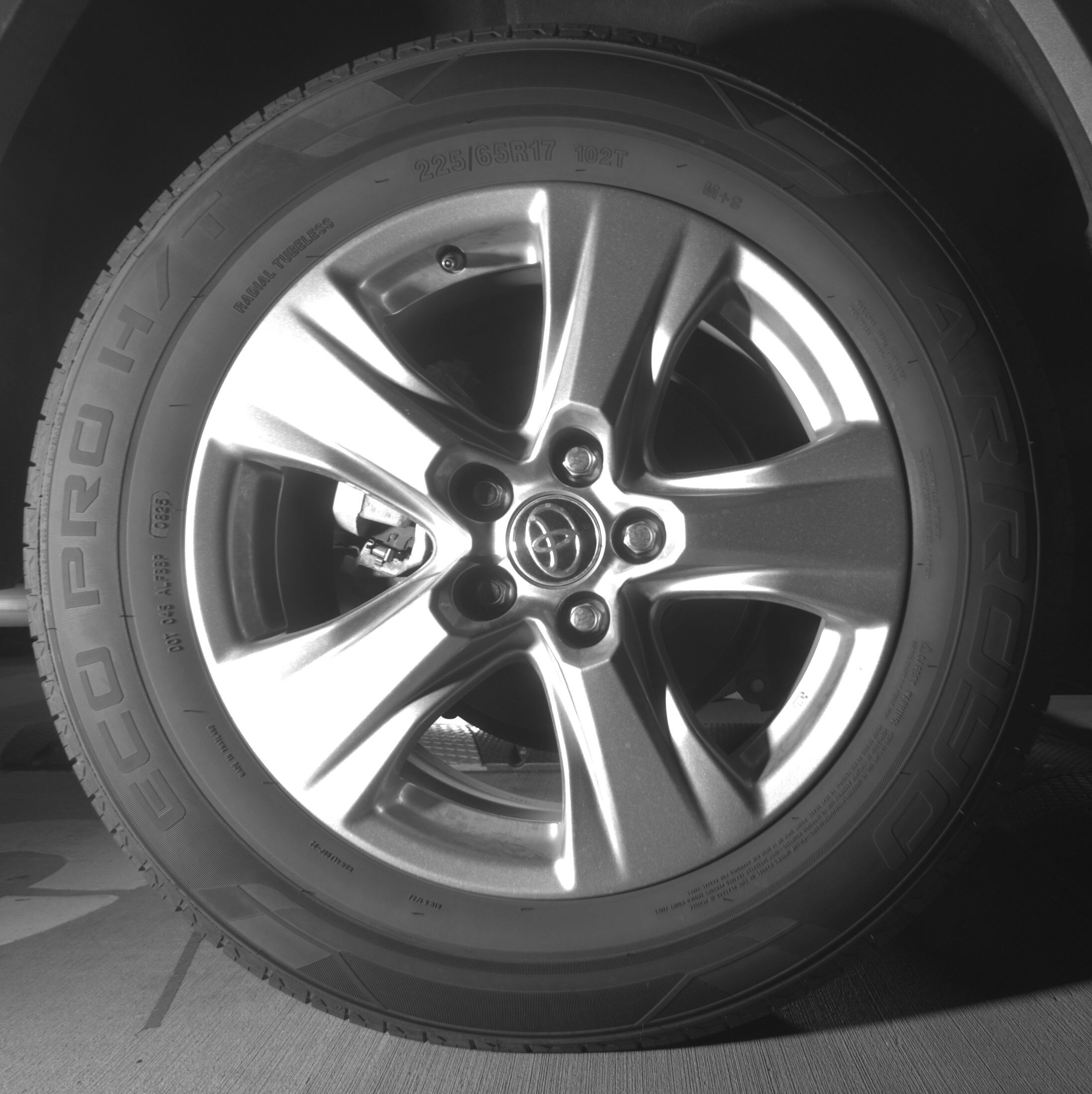 Thumbnail: 2025 Toyota RAV4 - 12