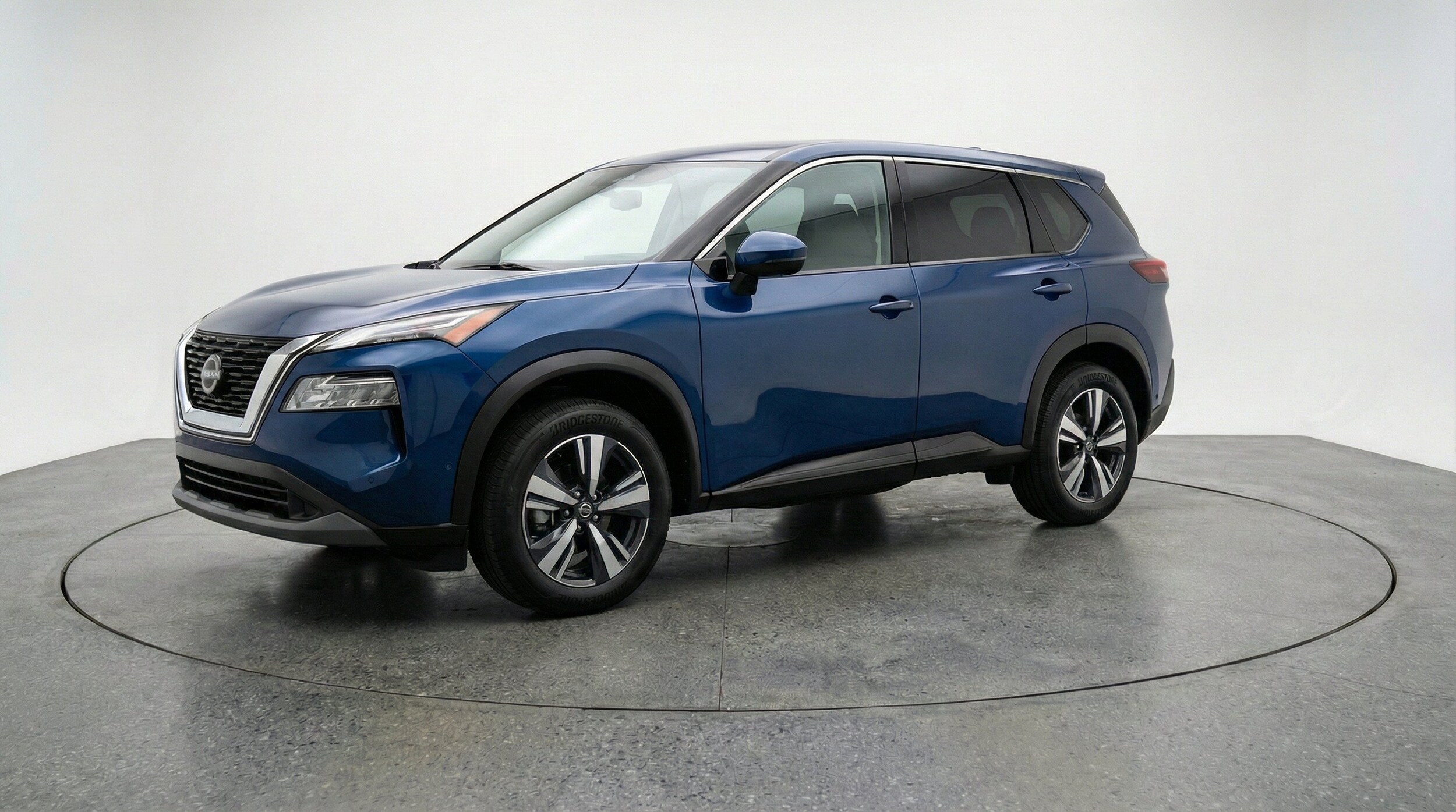 Thumbnail: 2026 Nissan Rogue - 3