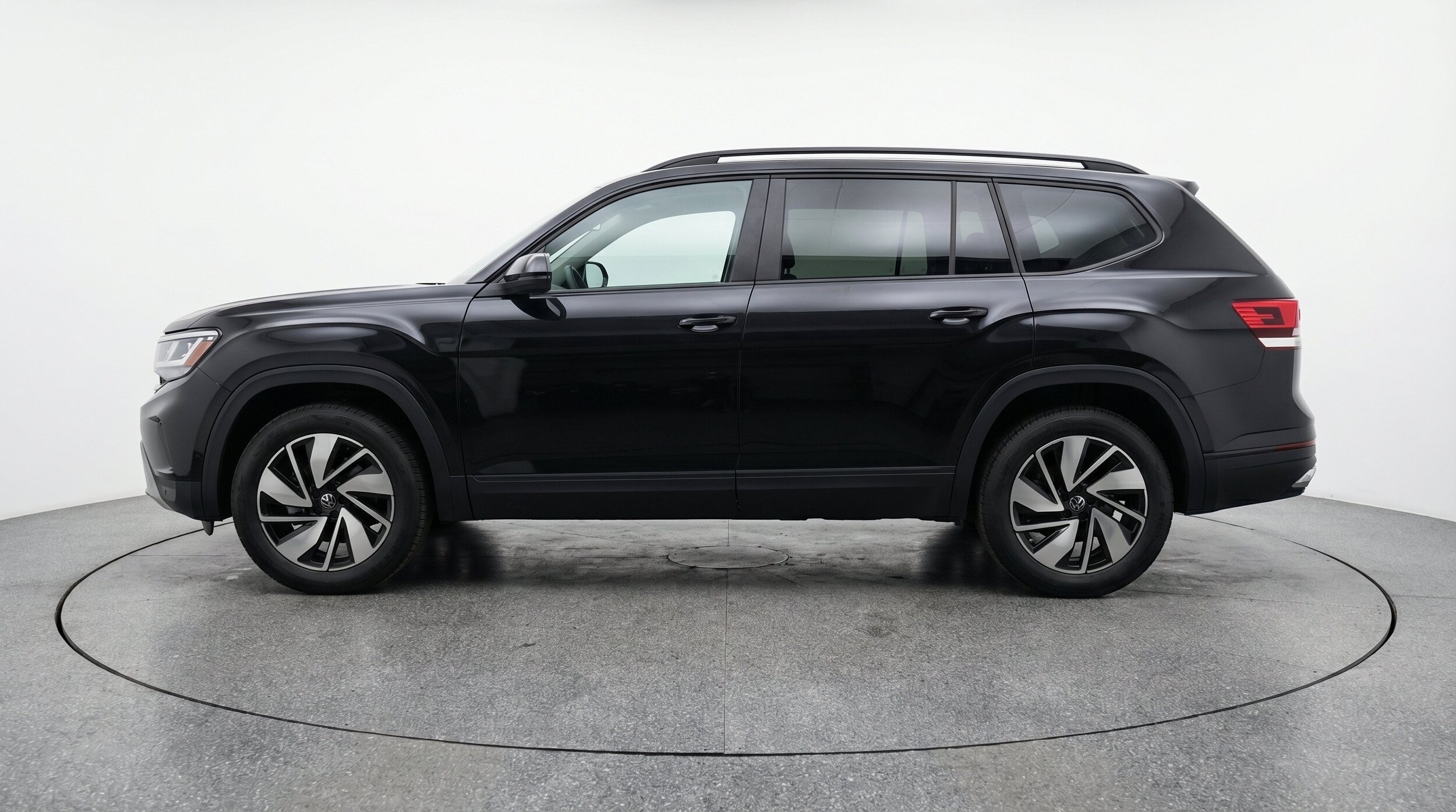 Thumbnail: 2026 Volkswagen Atlas - 5