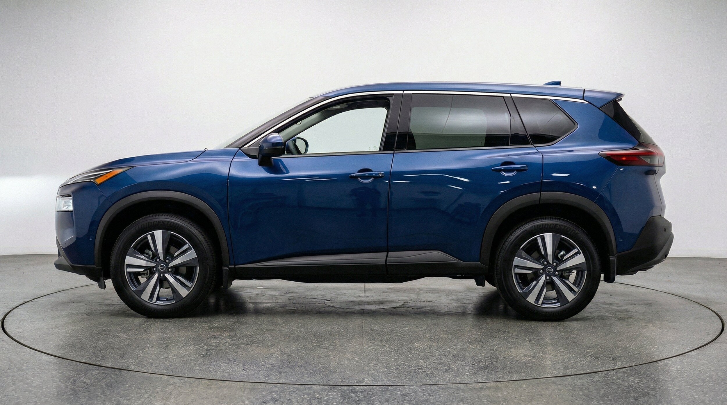 Thumbnail: 2026 Nissan Rogue - 5