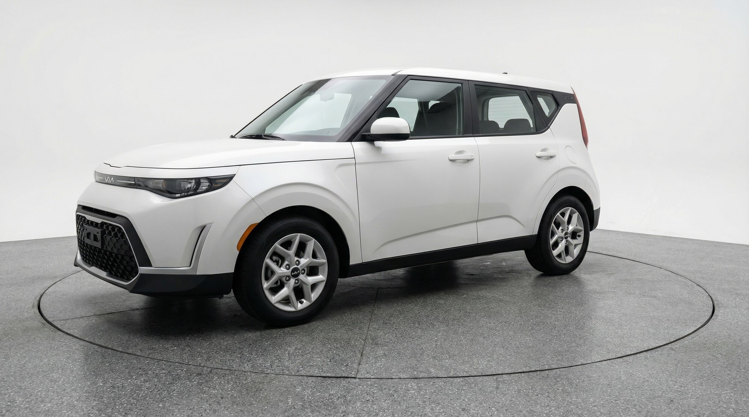 Thumbnail: 2025 Kia Soul - 3