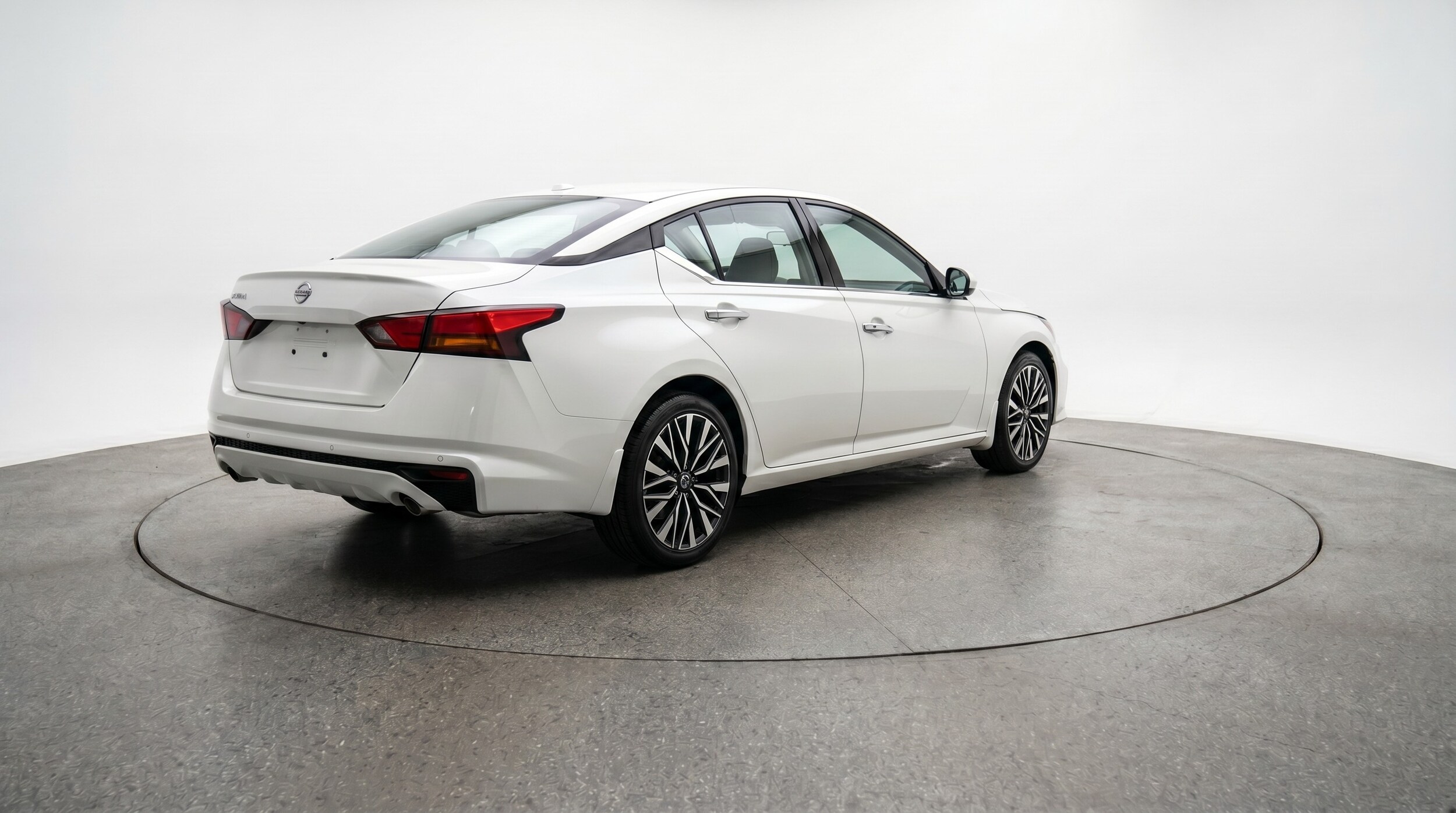 Thumbnail: 2025 Nissan Altima - 7