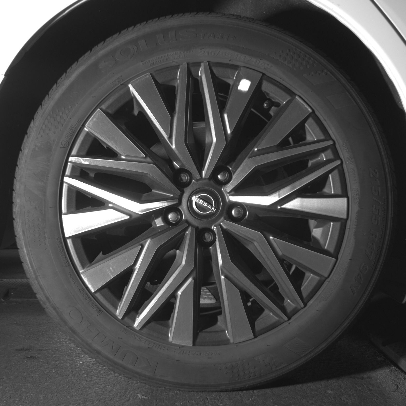 Thumbnail: 2025 Nissan Altima - 12