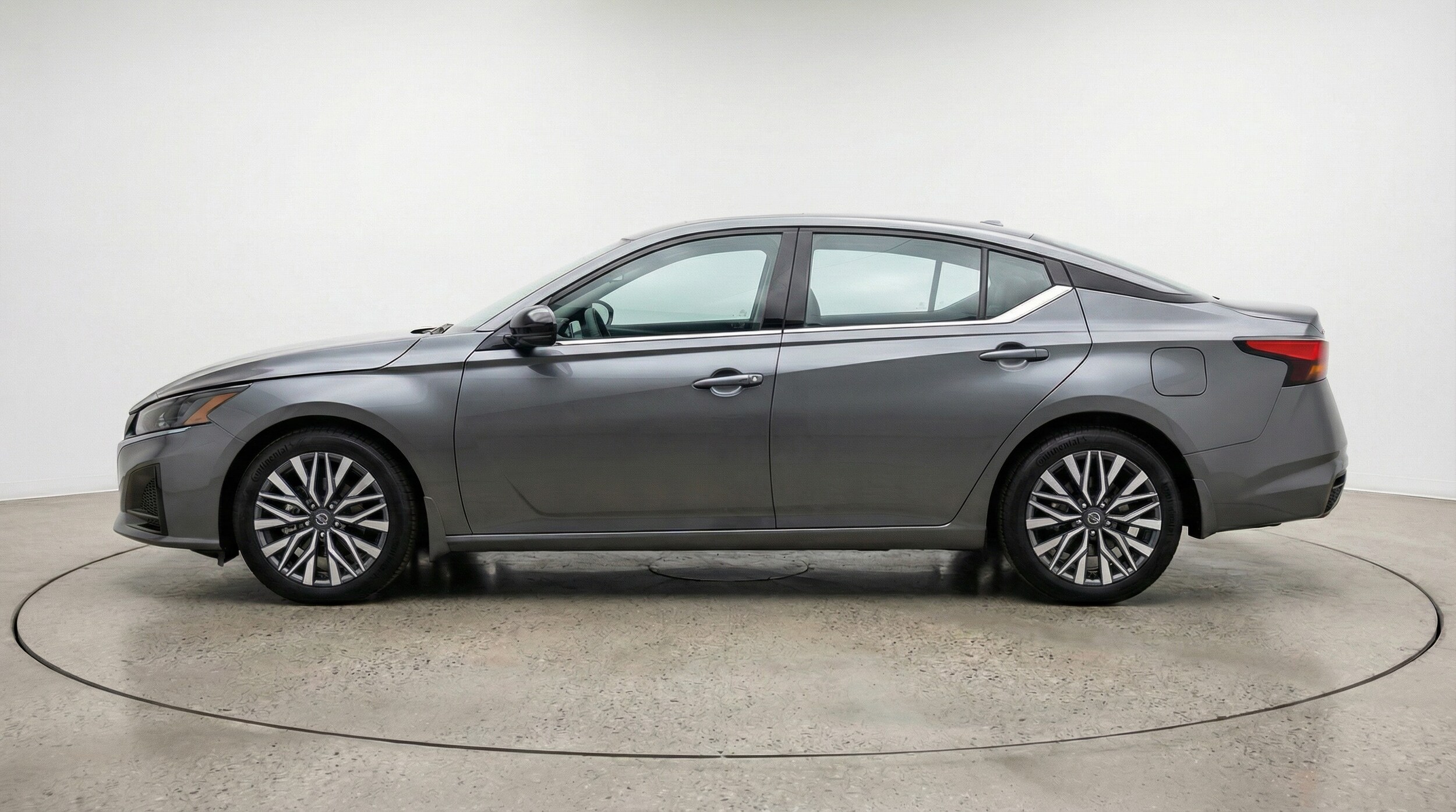 Thumbnail: 2025 Nissan Altima - 4