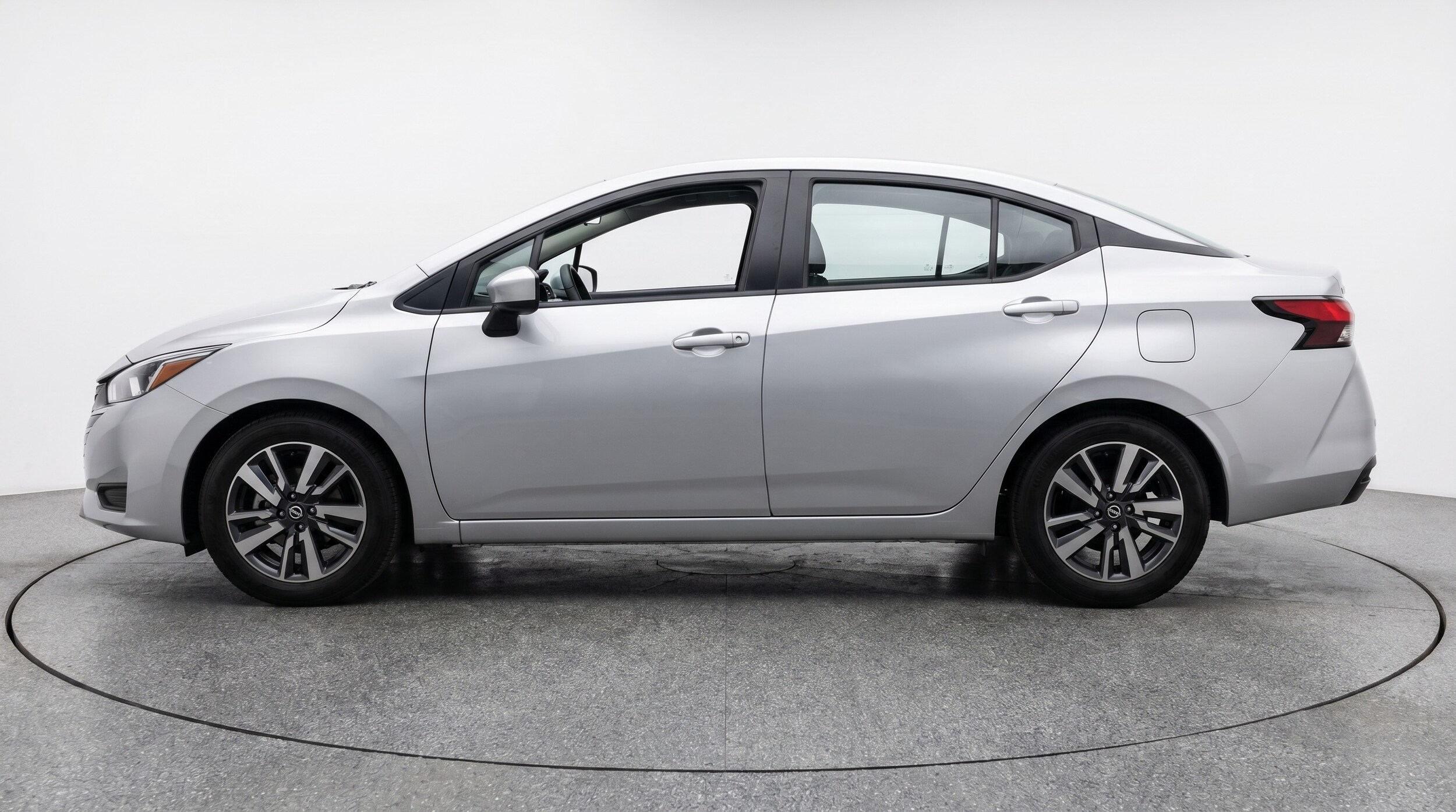 Thumbnail: 2025 Nissan Versa - 4