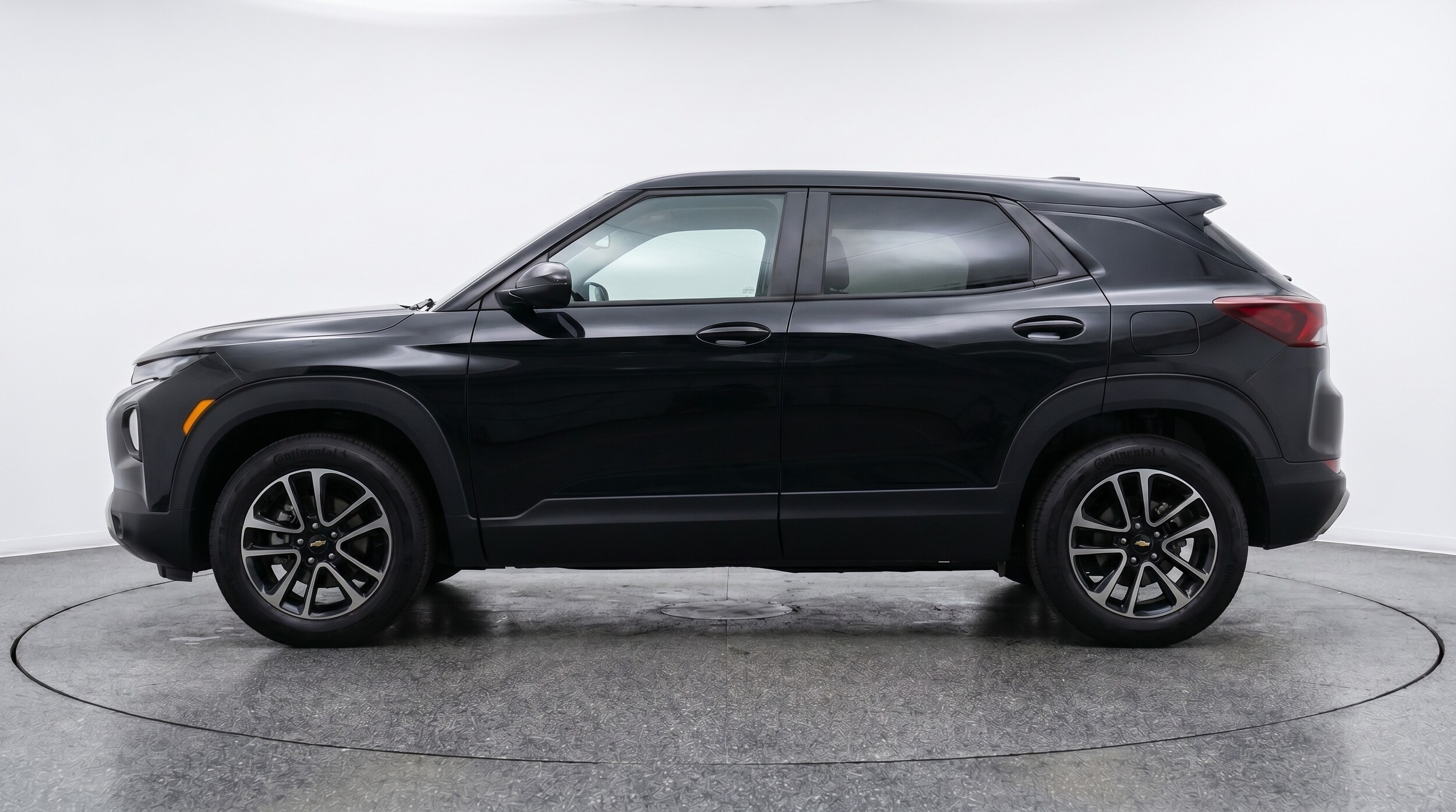Thumbnail: 2025 Chevrolet TrailBlazer - 4