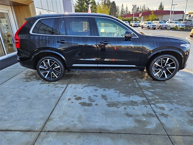 2024 Volvo XC90 B5 Plus photo 4