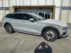 2026 Volvo V60 Cross Country B5 Ultra AWD Wagon