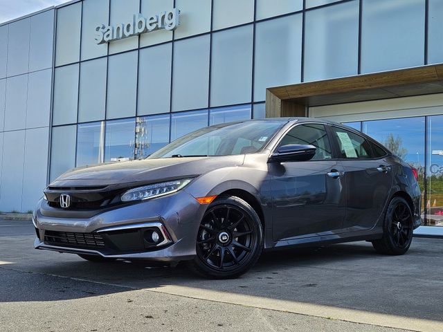 2019 Honda Civic Touring CVT's photo