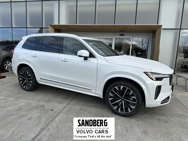 2026 Volvo XC90 Plus's photo