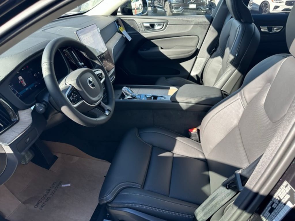 New 2026 Volvo XC60 B5 Ultra SUV