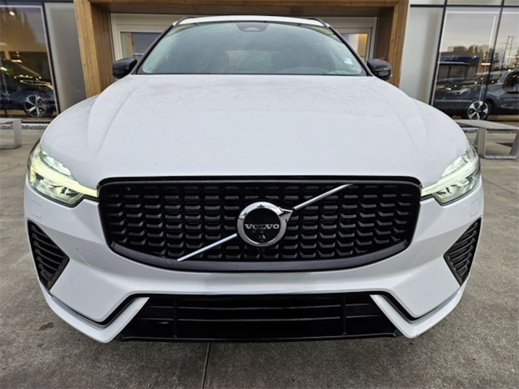 Certified 2023 Volvo XC60 Recharge Plug-In Hybrid Plus Dark SUV