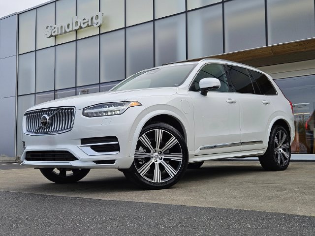 2024 Volvo XC90 Plus
