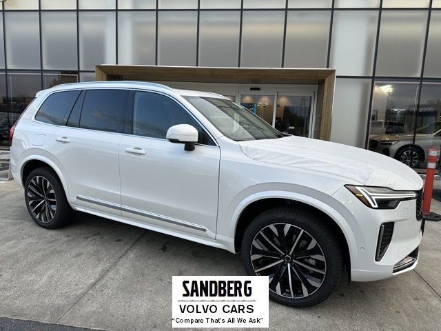 2026 Volvo XC90 Plus's photo