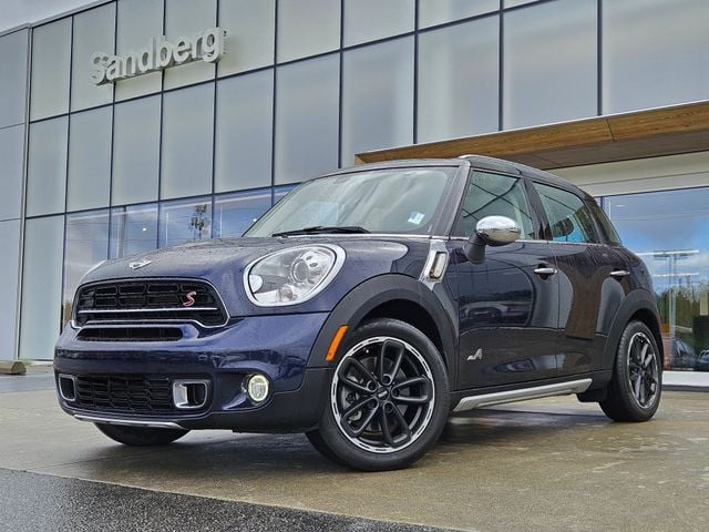 2015 MINI Countryman Countryman S ALL4's photo