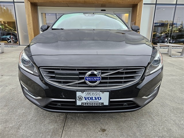 Used 2016 Volvo S60 T5 Platinum with VIN LYV612TM1GB088989 for sale in Lynnwood, WA