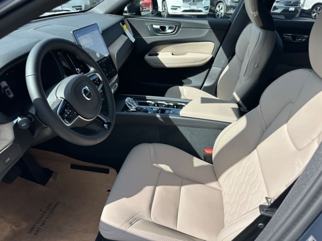 New 2026 Volvo XC60 B5 Plus SUV