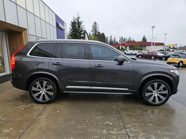 2024 Volvo XC90 T8 Plus photo 3