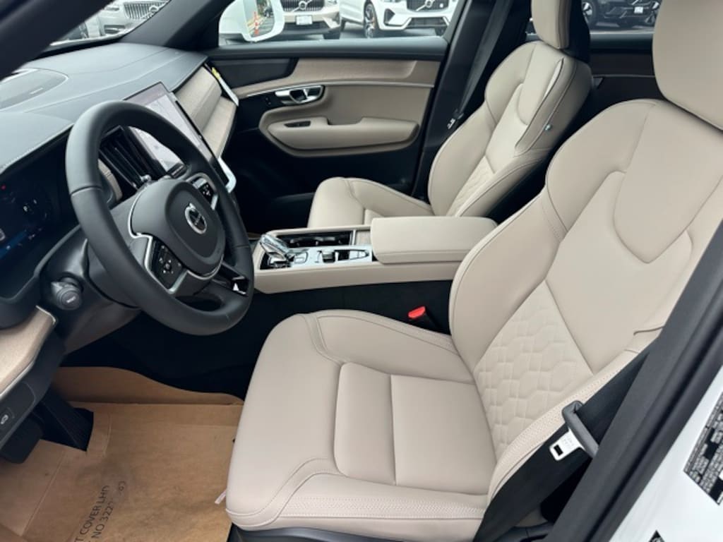 New 2026 Volvo XC90 B6 Plus 7-Seater SUV