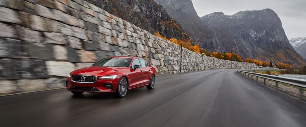 New Volvo Sedans in Lynwood