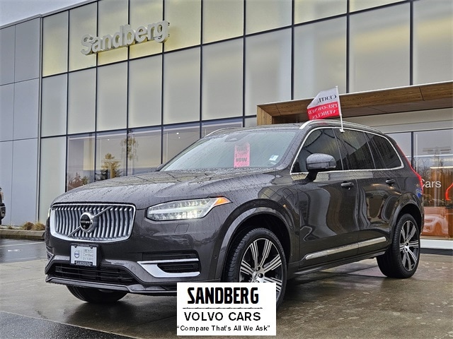 2024 Volvo XC90 Plus's photo