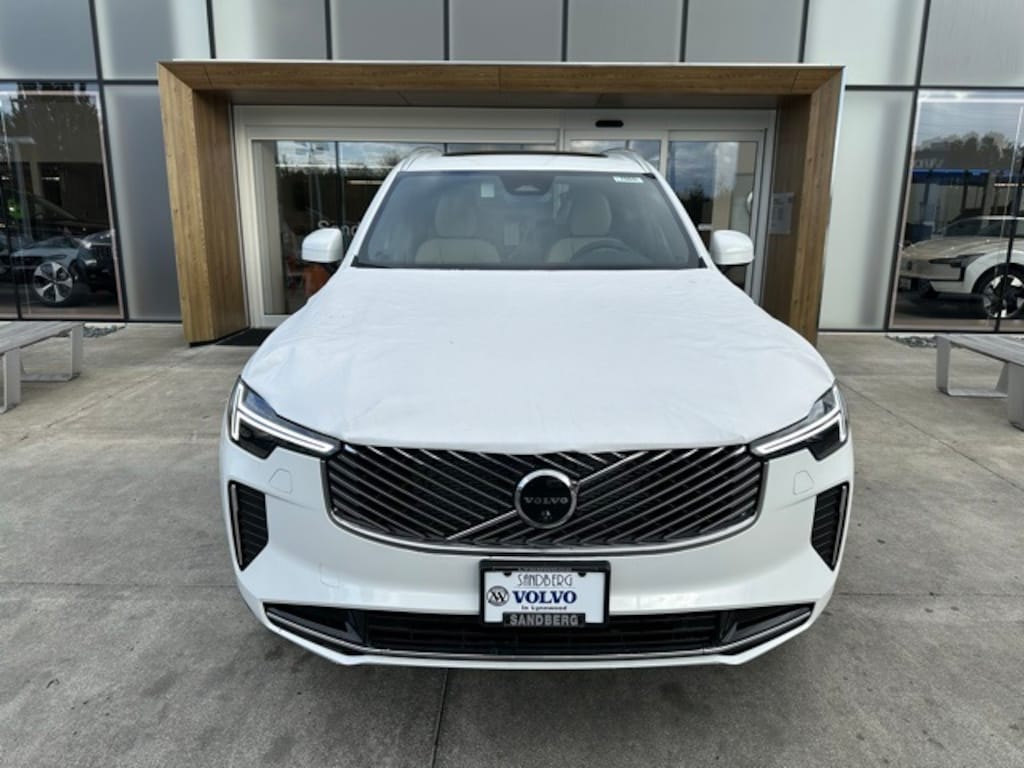 New 2026 Volvo XC90 B6 Plus 7-Seater SUV