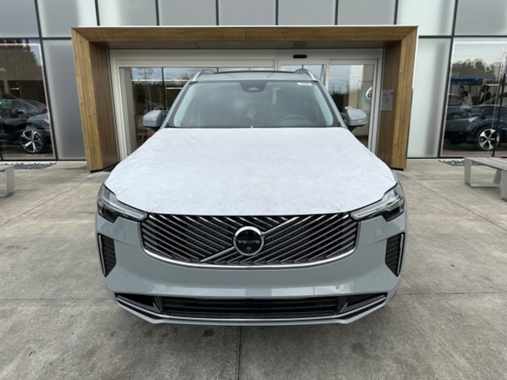 New 2026 Volvo XC90 plug-in hybrid T8 Plus 7-Seater SUV