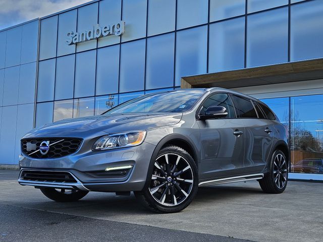 2016 Volvo V60 Platinum
