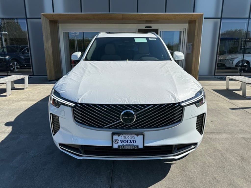 New 2026 Volvo XC90 B6 Plus 7-Seater SUV