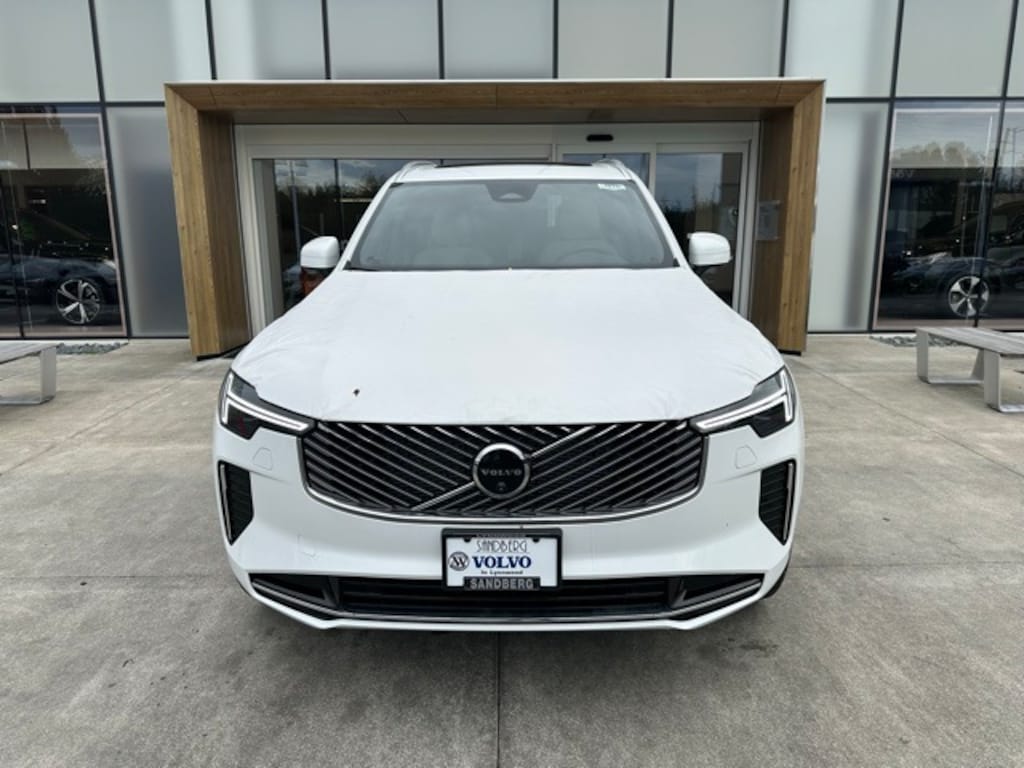 New 2026 Volvo XC90 B6 Plus 7-Seater SUV