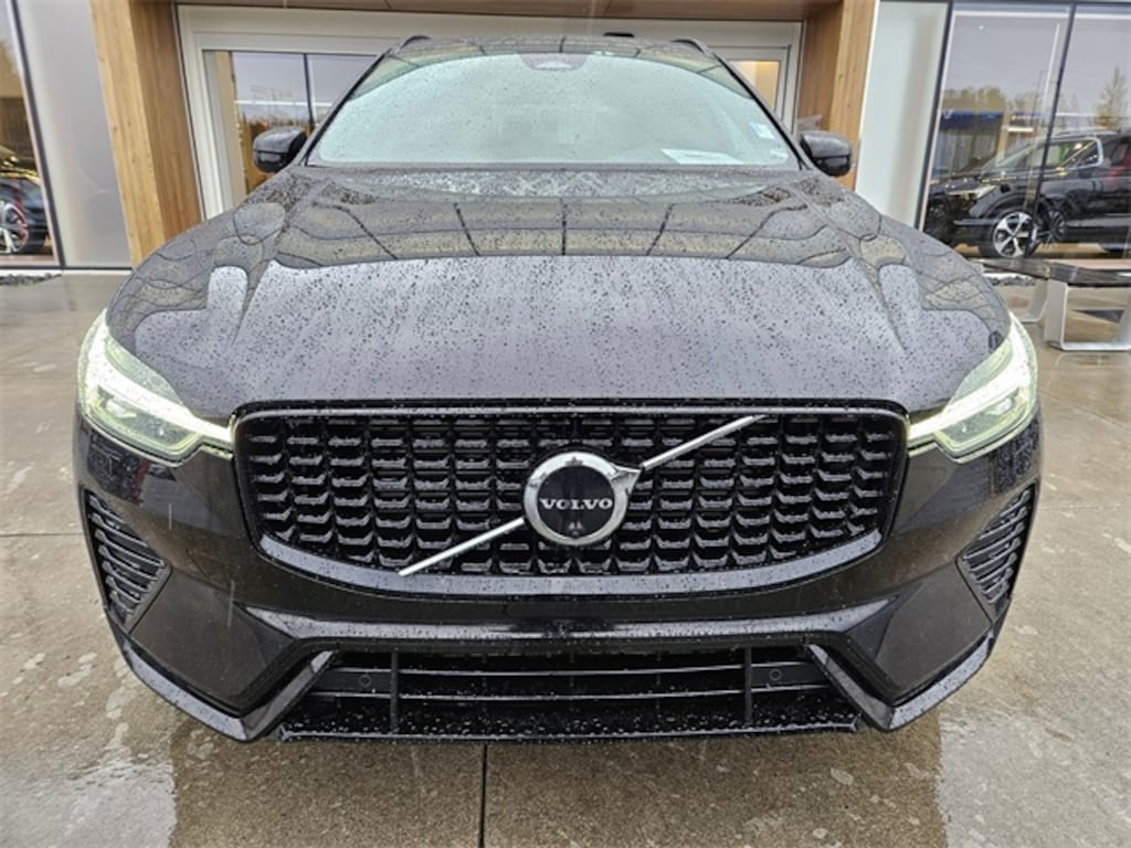 Certified 2023 Volvo XC60 B5 AWD Plus Dark SUV