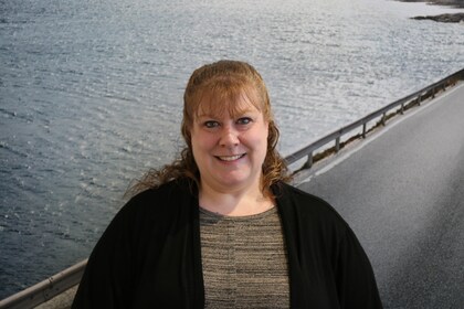Staff member Kristin Knutson from f3fe3f4d8024