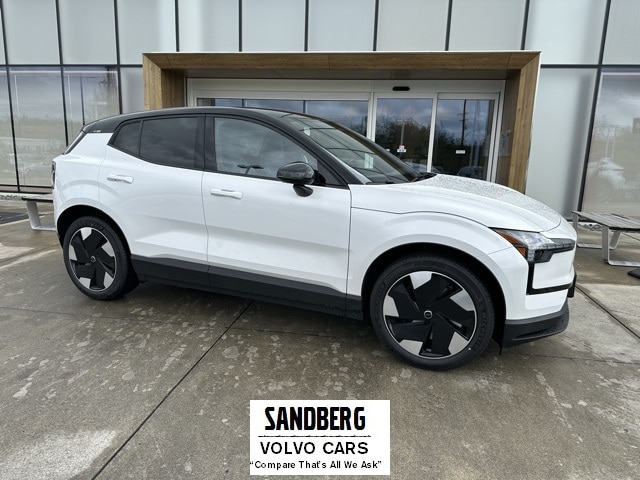 2025 Volvo EX30 Twin Motor Plus SUV
