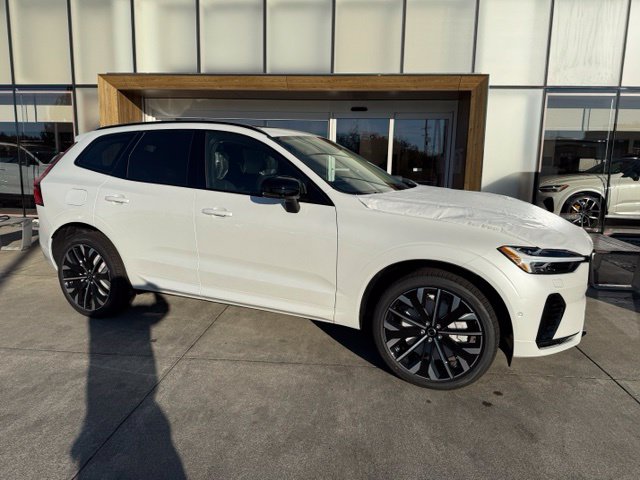 2027 Volvo XC60 plug-in hybrid T8 Ultra AWD SUV