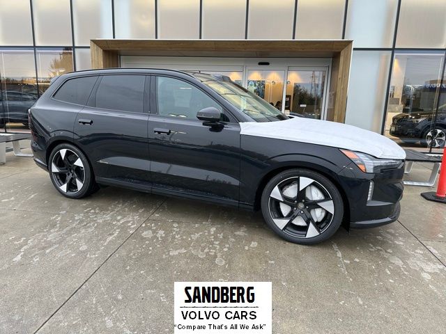 2025 Volvo EX90