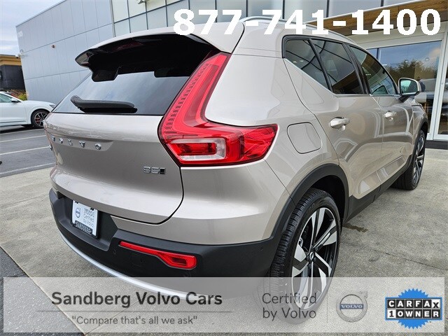 2024 Volvo XC40 Ultimate photo 3