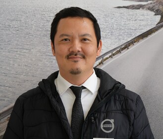 Staff member Chris Kurihara from b9d4d31b0f58