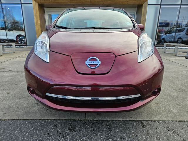 Used 2017 Nissan LEAF S with VIN 1N4BZ0CP8HC301574 for sale in Lynnwood, WA