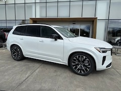 2026 Volvo XC90 plug-in hybrid T8 Ultra Dark Theme 7-Seater AWD SUV