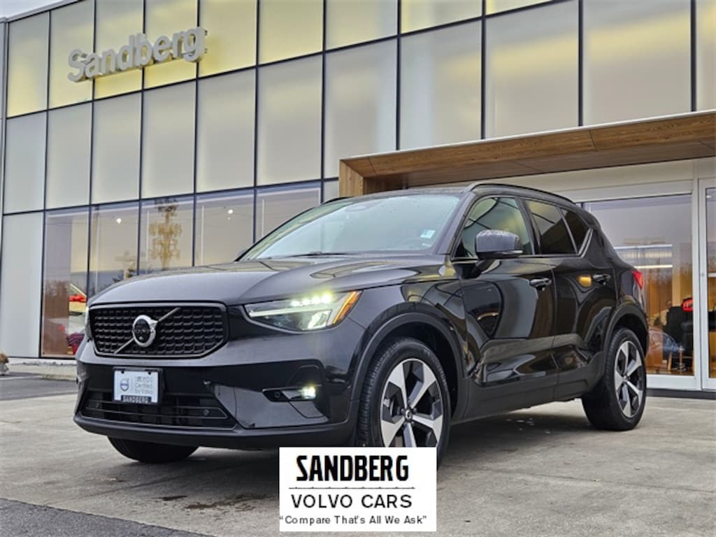 Certified 2023 Volvo XC40 B5 AWD Plus Dark SUV