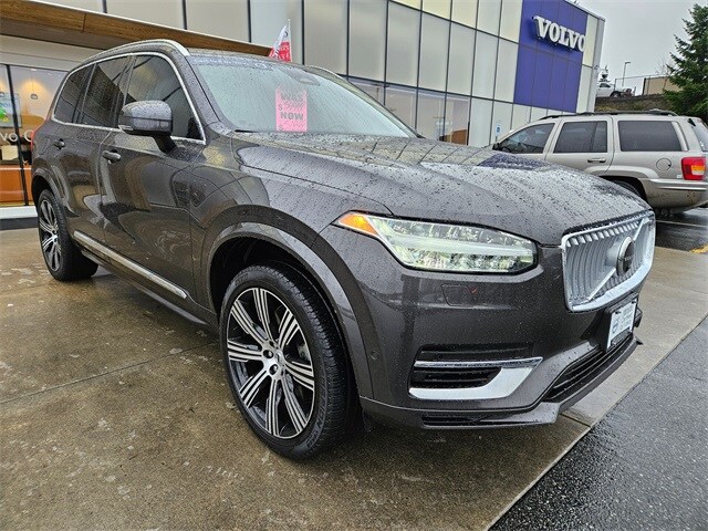 2024 Volvo XC90 T8 Plus photo 2