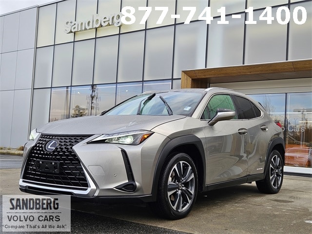 2022 Lexus UX Base's photo