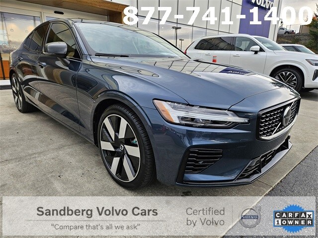 2024 Volvo S60 T8 Core photo 3