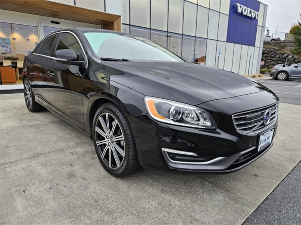 Used 2016 Volvo S60 Inscription T5 Platinum Inscription Sedan